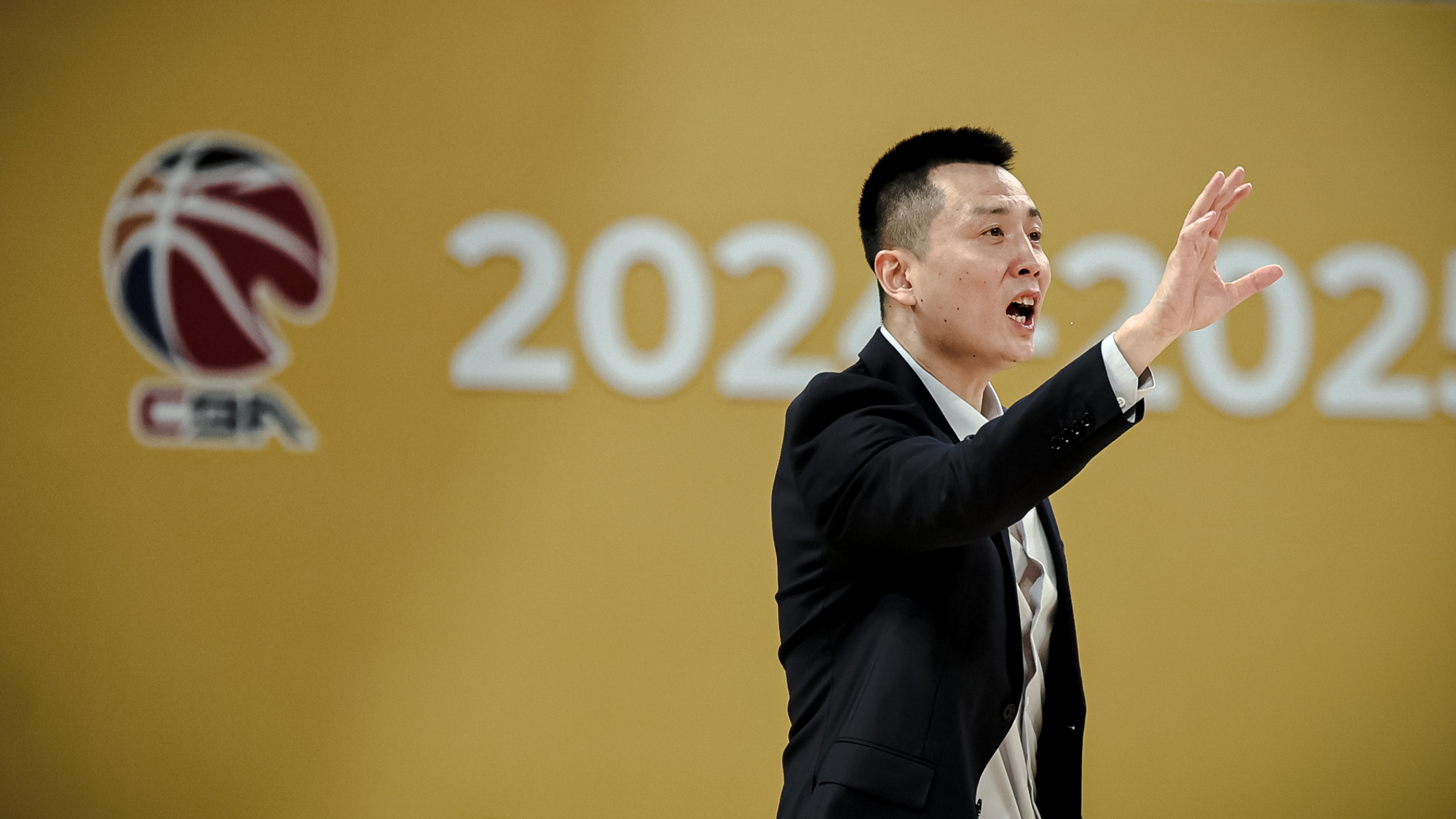 爱游戏中国-投奔怒海1982国语完整版