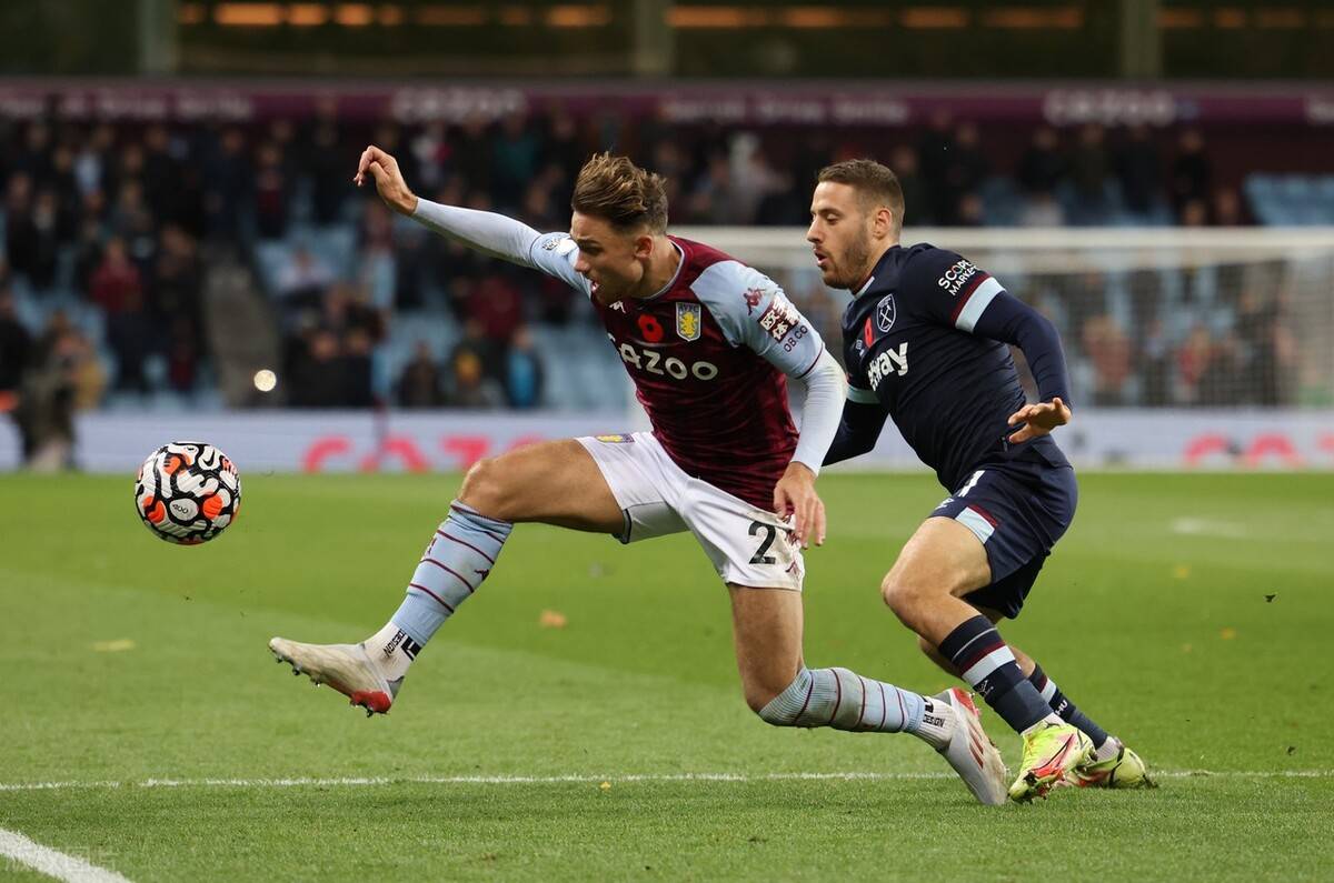 爱游戏官方网站-阿斯顿维拉队长